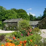 Jock Scar Country Estate * Ambleside