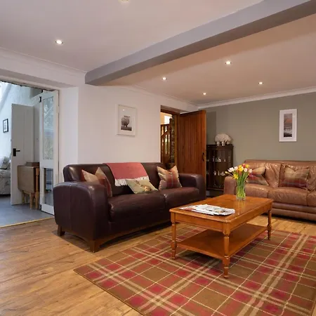 Jock Scar Country Estate Эмблсайд