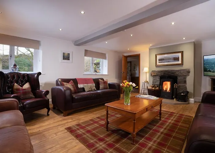 Jock Scar Country Estate *