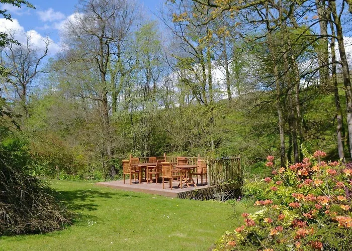 Jock Scar Country Estate